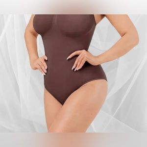 *NWT* 3-Pack Zela Snatched Bodysuits